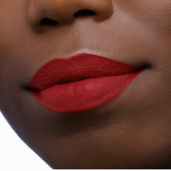 Christian Louboutin Rouge Louboutin Velvet Matte Lipstick - Red Dramadouce NIB - Picture 5 of 6
